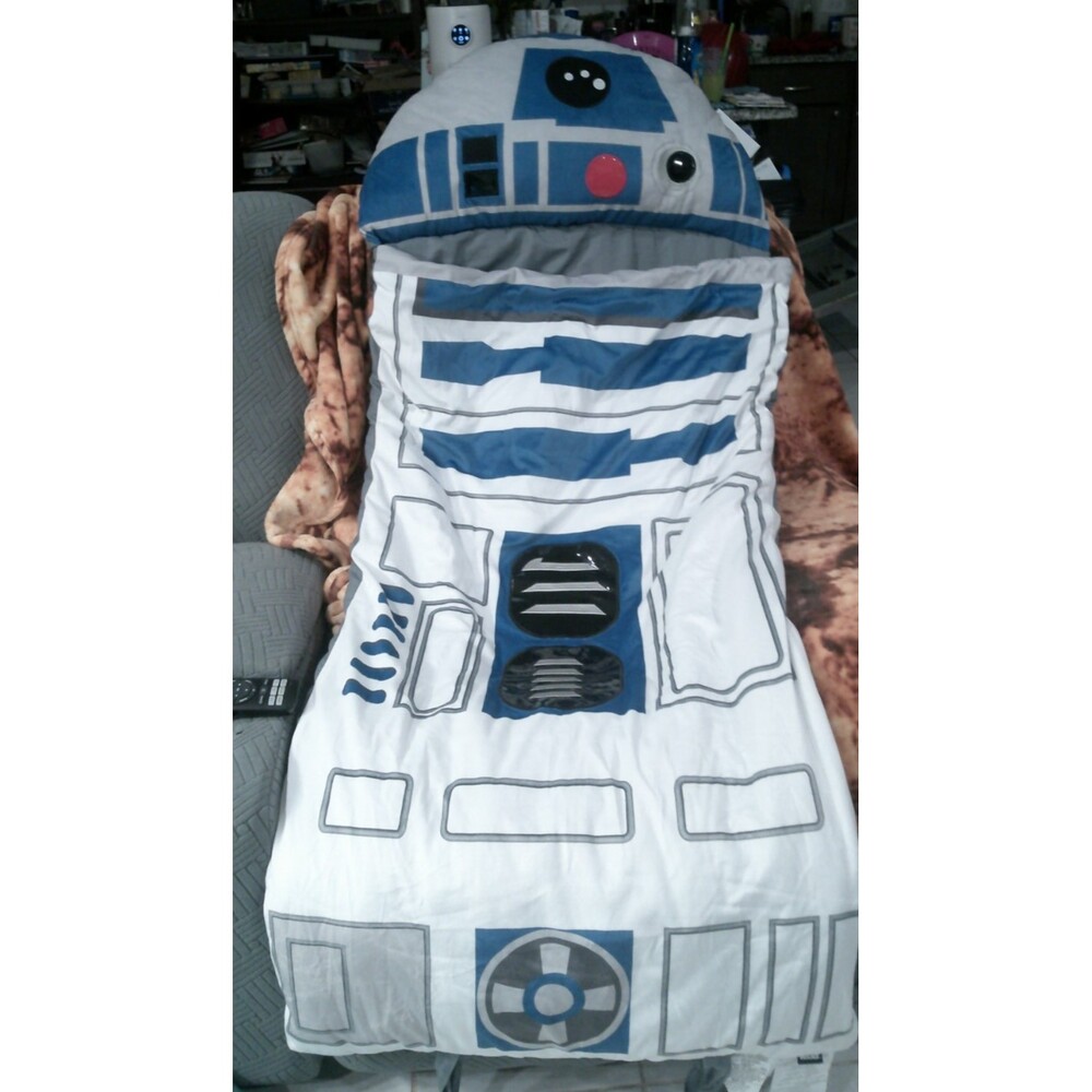 Star Wars R2D2 Sleeping Bag - Perfect for Kids' Naps and Camping! from Japan